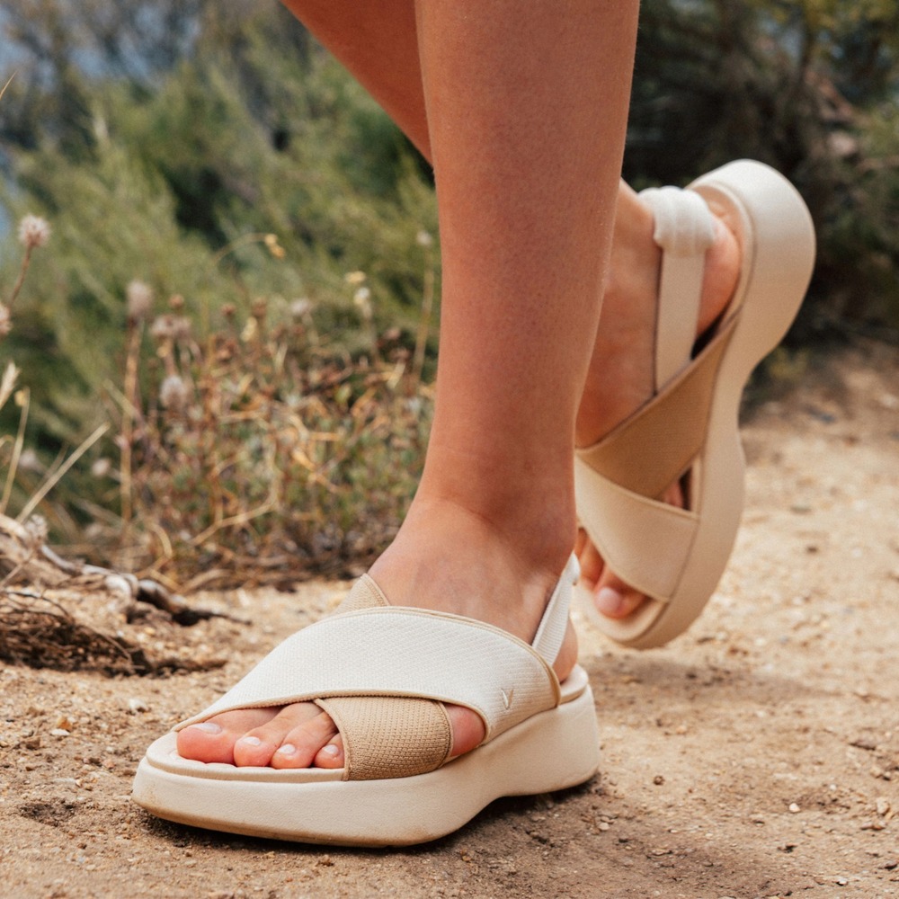 Vivaia Kara 2.0 Walking Sandals Elastic Slingback Arch Support EU 39.5 US 8.5